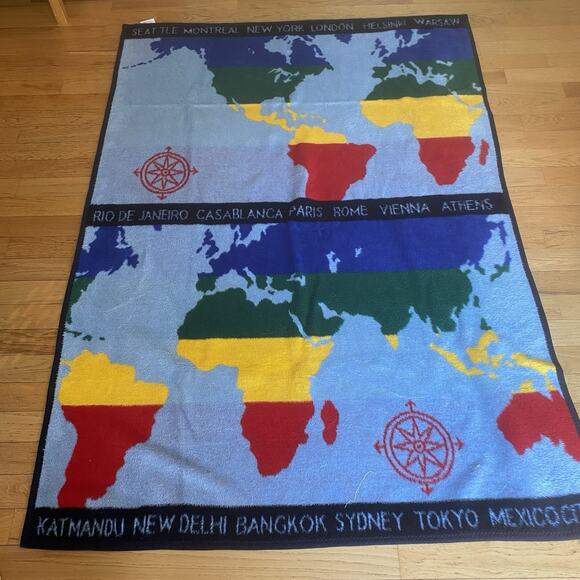 Vtg 1988 Vuteks Vukovar Crown Crafts Blanket Throw World Map City Names Compass - Picture 1 of 7